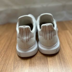 White Adidas Swift Runs